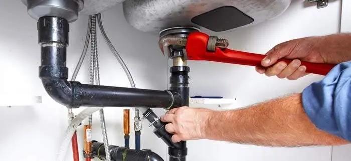 ¿Cuánto dinero pierdes por una fuga de agua "pequeña"?